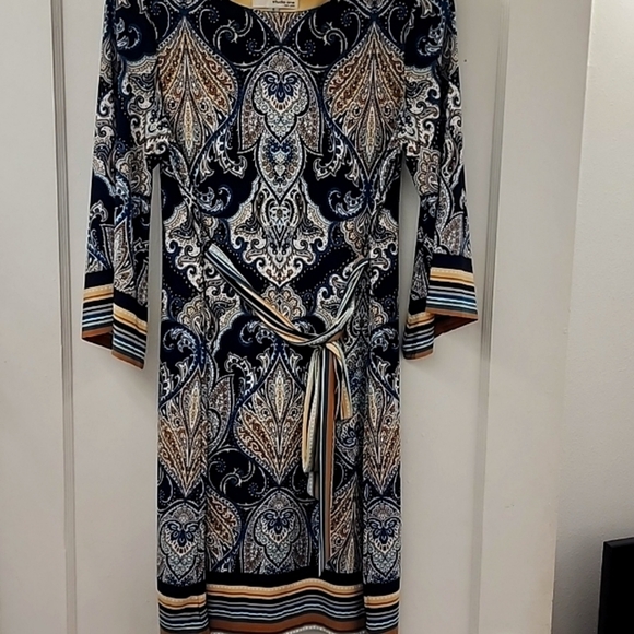 Studio One Multicolor Paisley Dress Size Small EUC - Picture 1 of 3